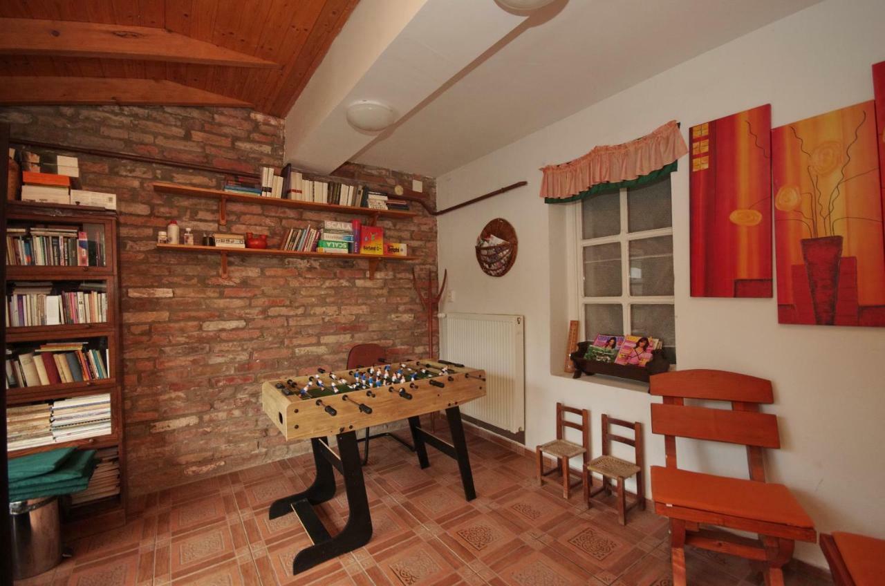 גיולה Burg Apartman מראה חיצוני תמונה